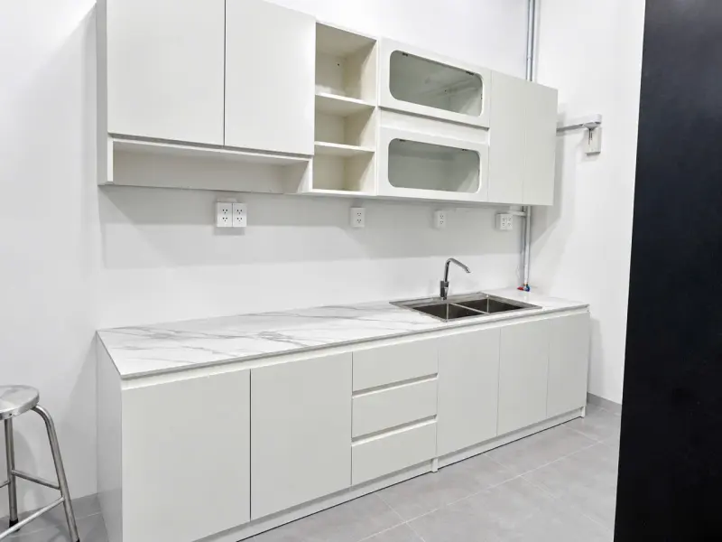 Bếp chữ I nhỏ gọn cho căn hộ
